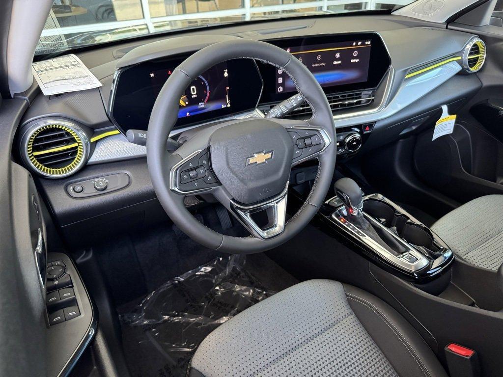 new 2025 Chevrolet Trax car, priced at $23,750