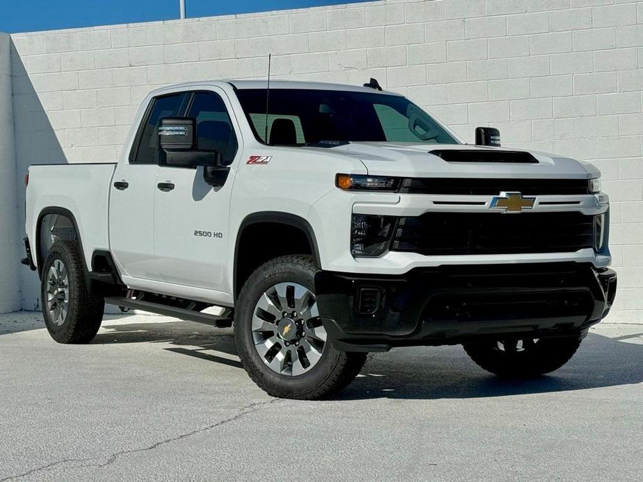 new 2025 Chevrolet Silverado 2500 car, priced at $53,055