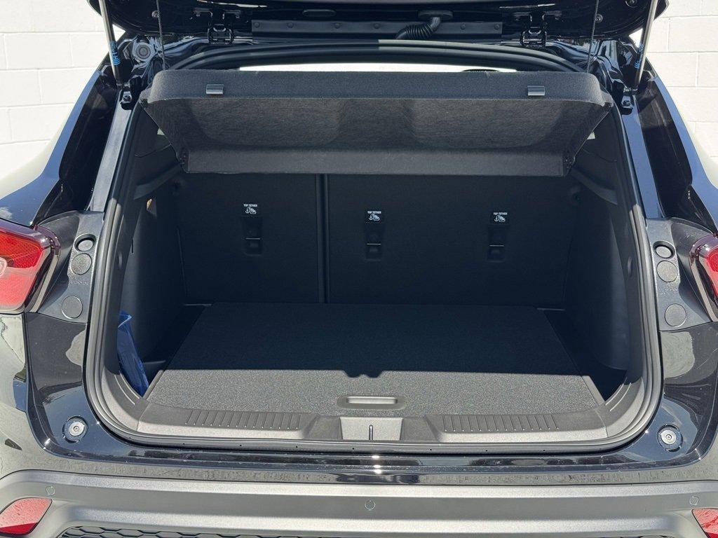 new 2025 Chevrolet Trax car, priced at $27,850
