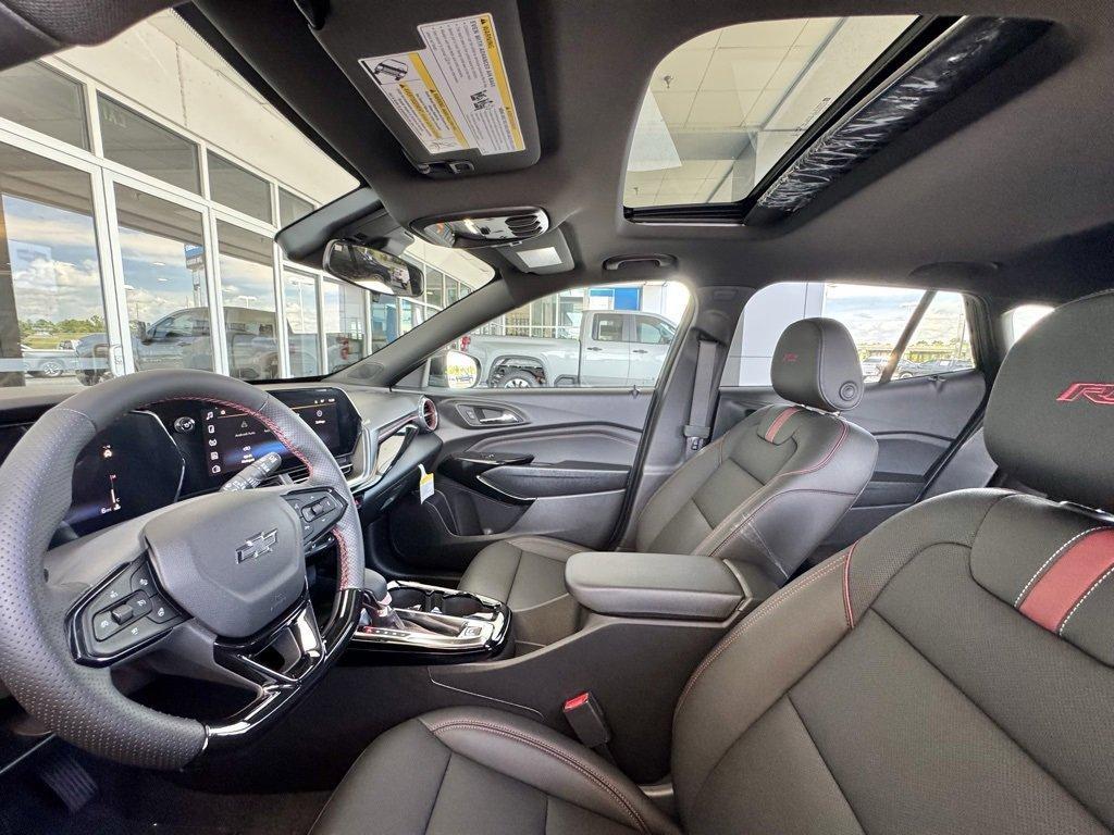 new 2025 Chevrolet Trax car, priced at $27,850