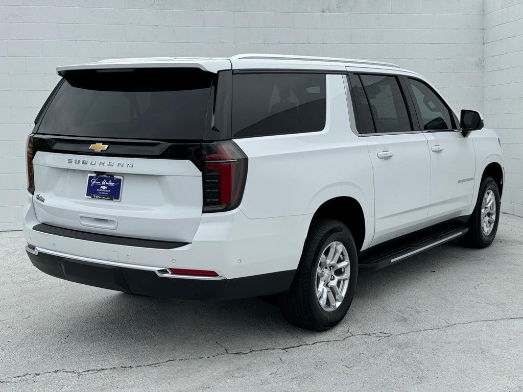 new 2025 Chevrolet Suburban car, priced at $59,495