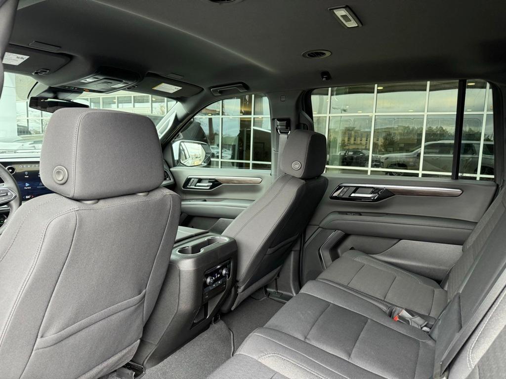 new 2025 Chevrolet Suburban car, priced at $59,495