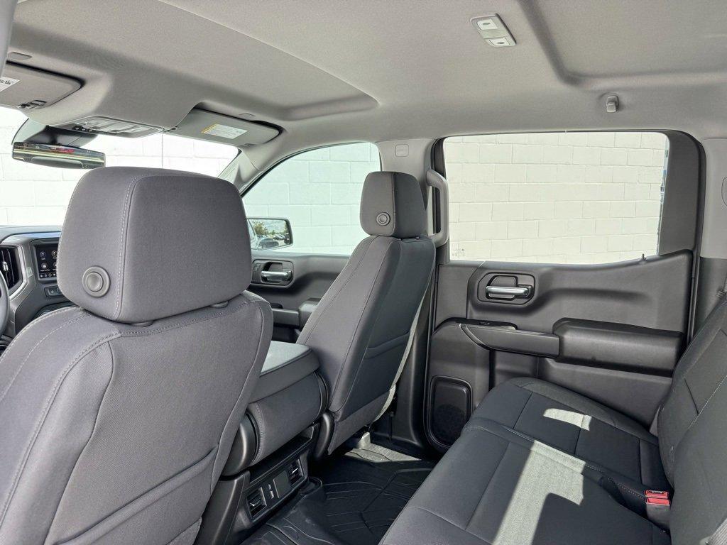new 2025 Chevrolet Silverado 1500 car, priced at $41,275