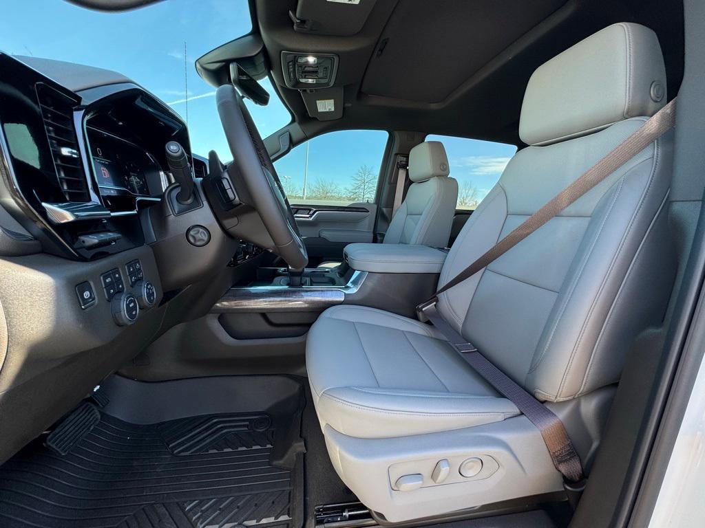 new 2025 Chevrolet Silverado 1500 car, priced at $66,315