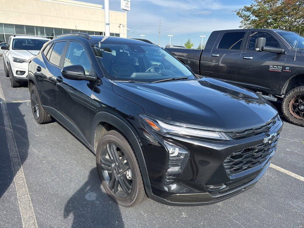 used 2024 Chevrolet Trax car, priced at $24,911