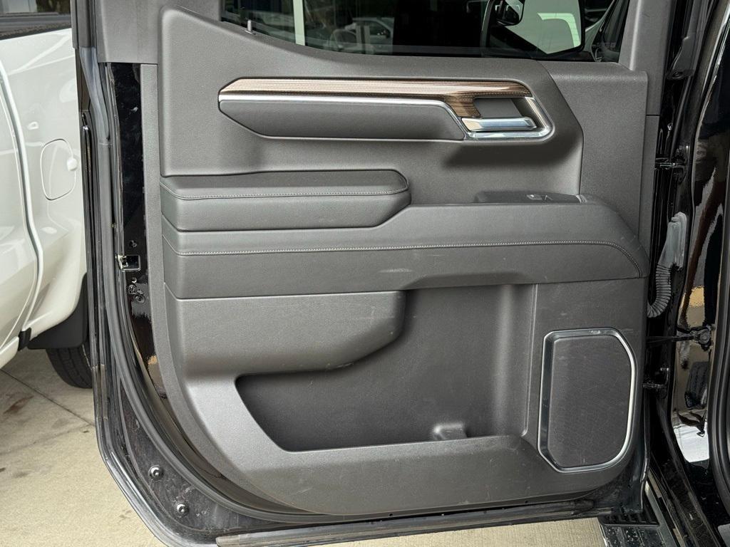 used 2023 Chevrolet Silverado 1500 car, priced at $41,922