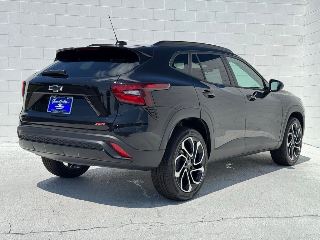 new 2025 Chevrolet Trax car, priced at $27,850
