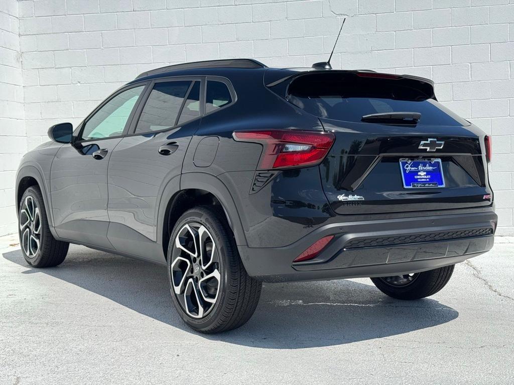 new 2025 Chevrolet Trax car, priced at $27,850