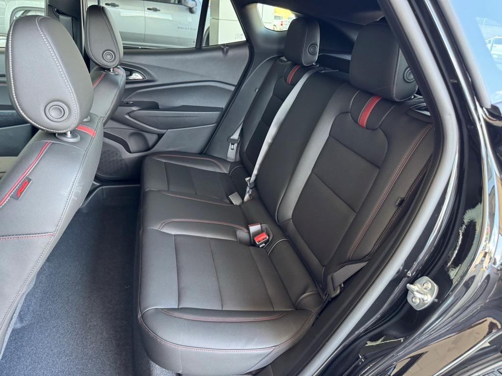 new 2025 Chevrolet Trax car, priced at $27,850