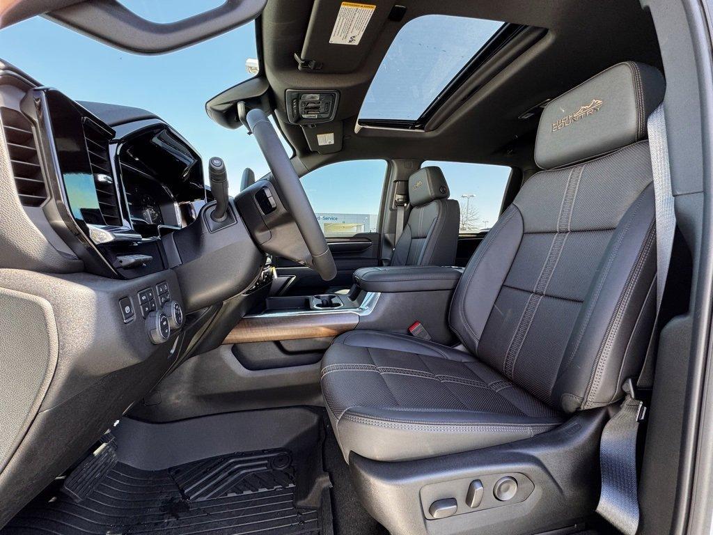 new 2025 Chevrolet Silverado 2500 car, priced at $75,895