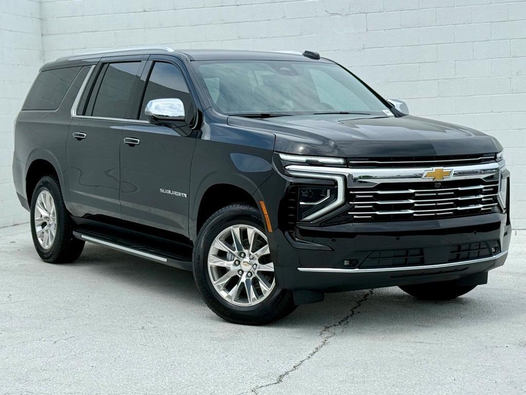 new 2025 Chevrolet Suburban car, priced at $78,595