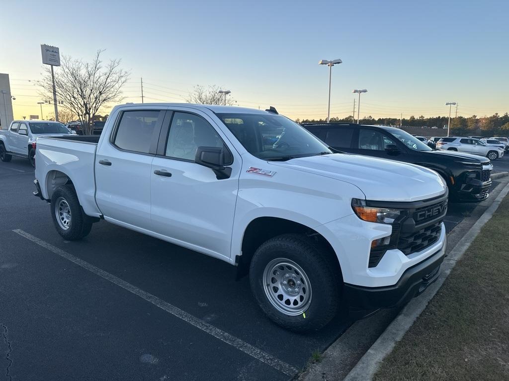 new 2025 Chevrolet Silverado 1500 car, priced at $47,695