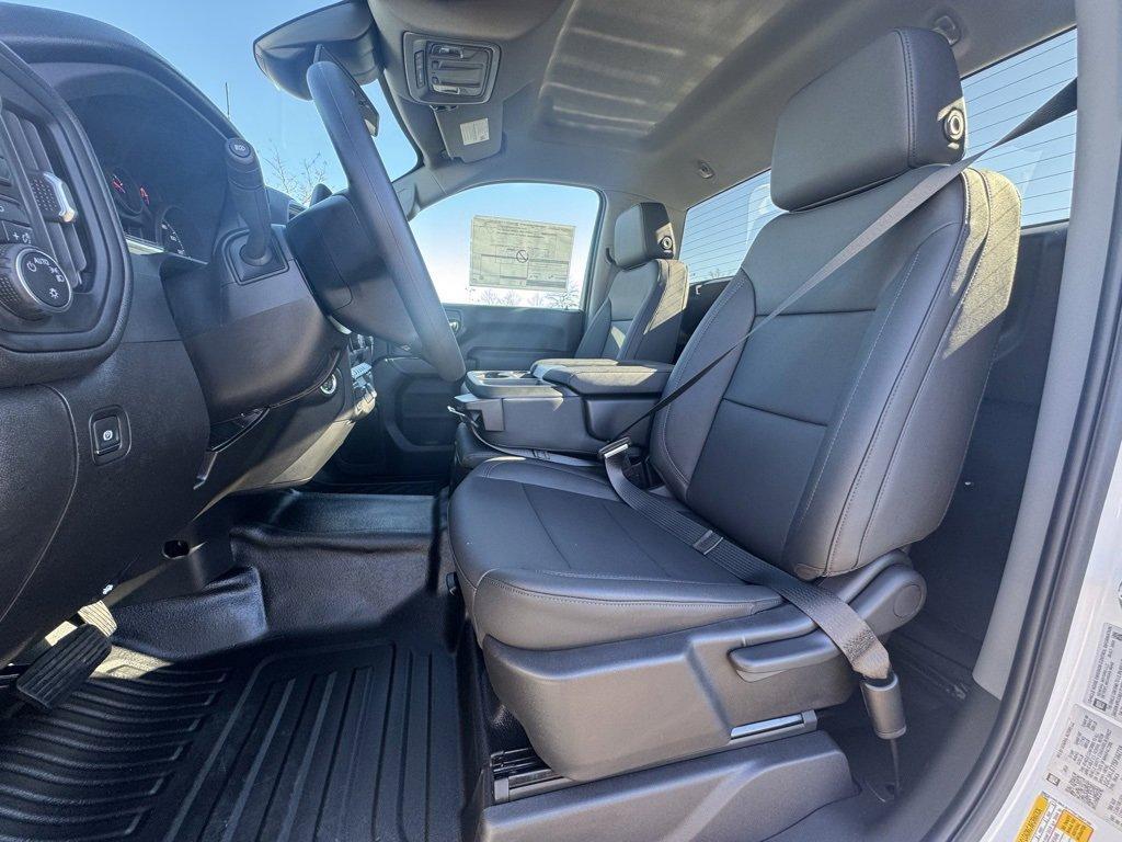 new 2025 Chevrolet Silverado 2500 car, priced at $47,920