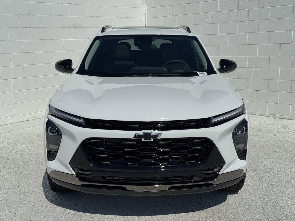 new 2025 Chevrolet Trax car, priced at $27,850