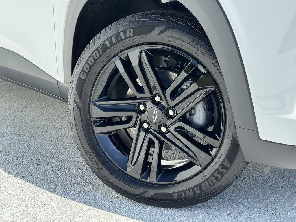 new 2025 Chevrolet Trax car, priced at $27,850