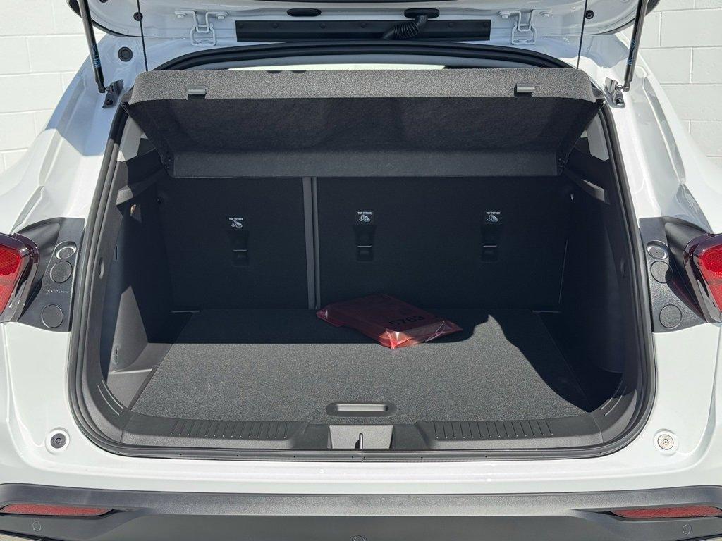 new 2025 Chevrolet Trax car, priced at $27,850