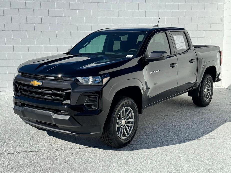 new 2024 Chevrolet Colorado car, priced at $38,020