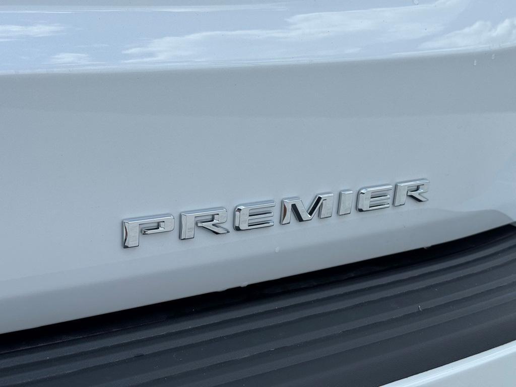 new 2025 Chevrolet Suburban car, priced at $86,405