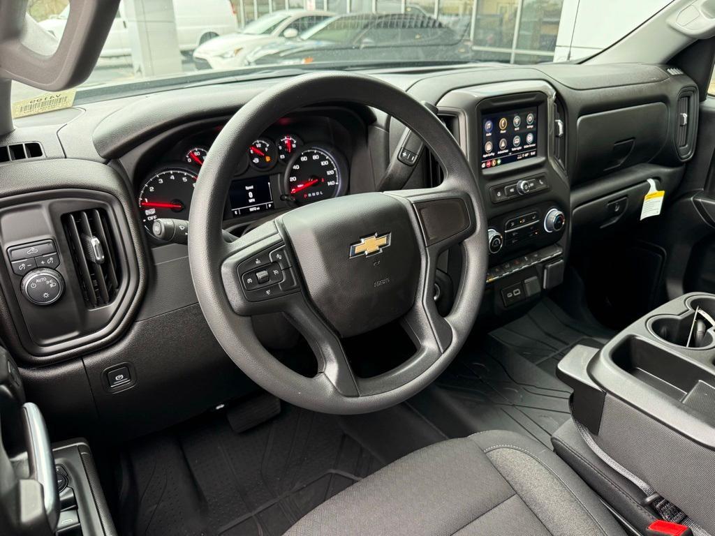 new 2025 Chevrolet Silverado 1500 car, priced at $39,165