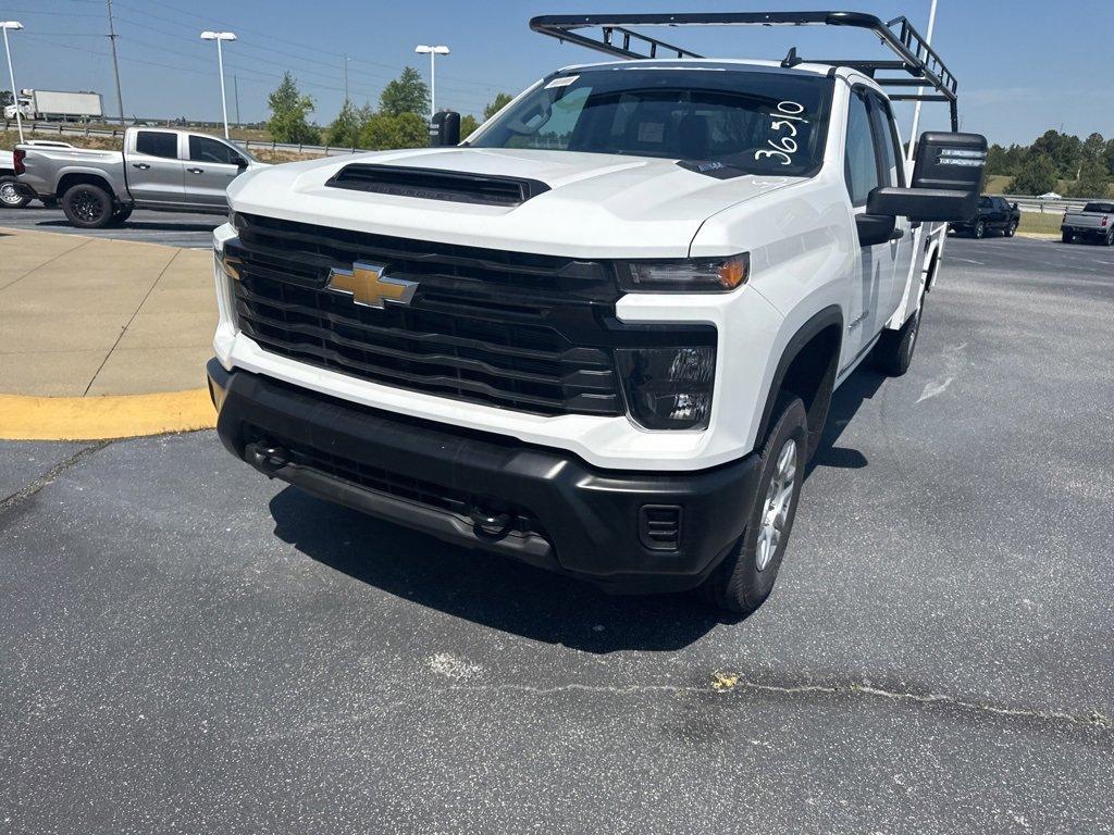new 2025 Chevrolet Silverado 2500 car, priced at $66,073