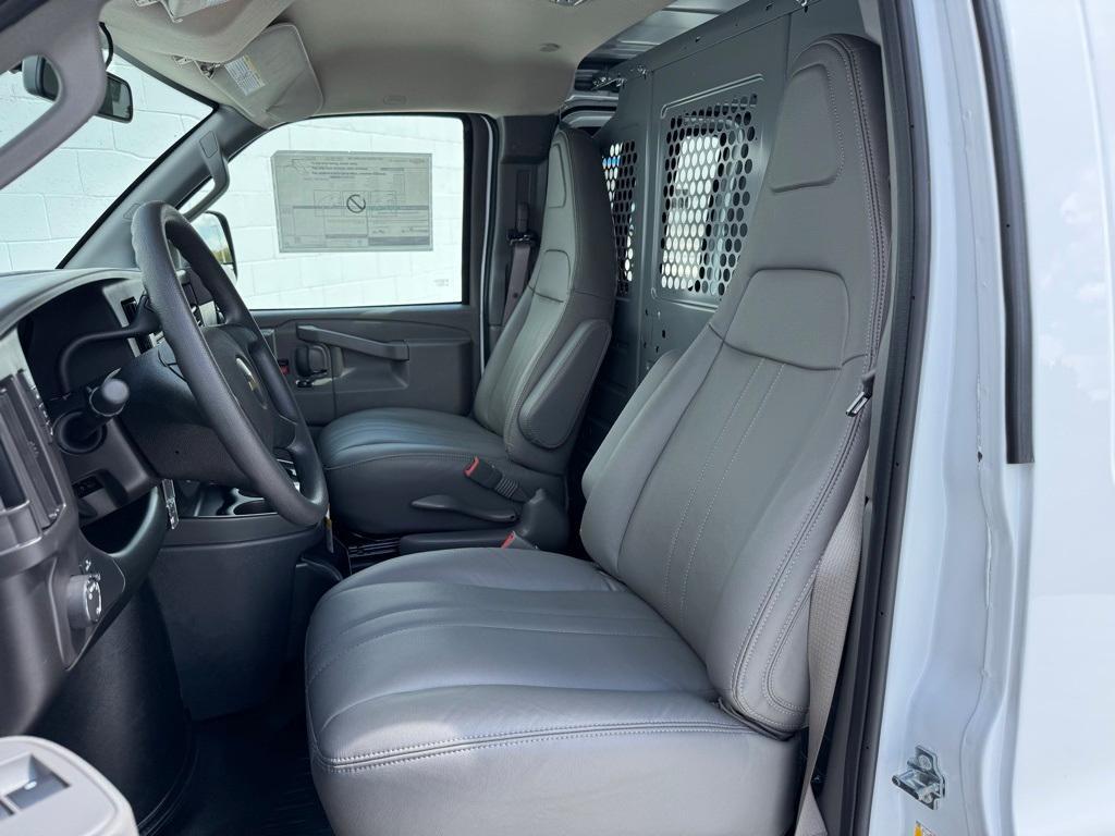 new 2025 Chevrolet Express 2500 car, priced at $48,056