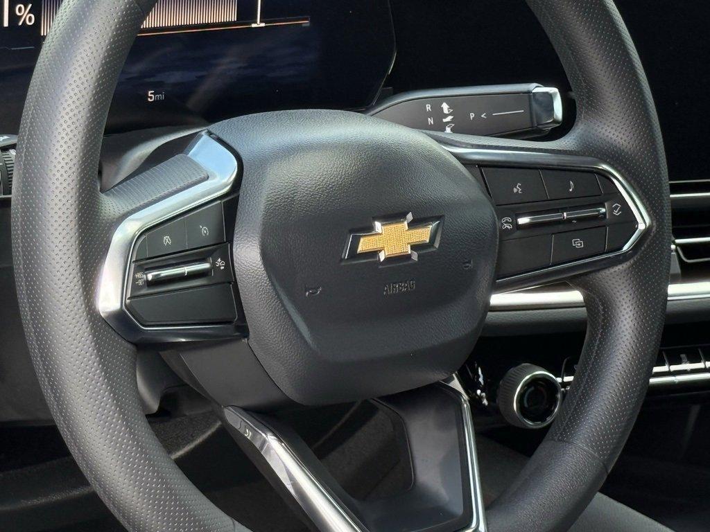 new 2025 Chevrolet Equinox EV car, priced at $25,790
