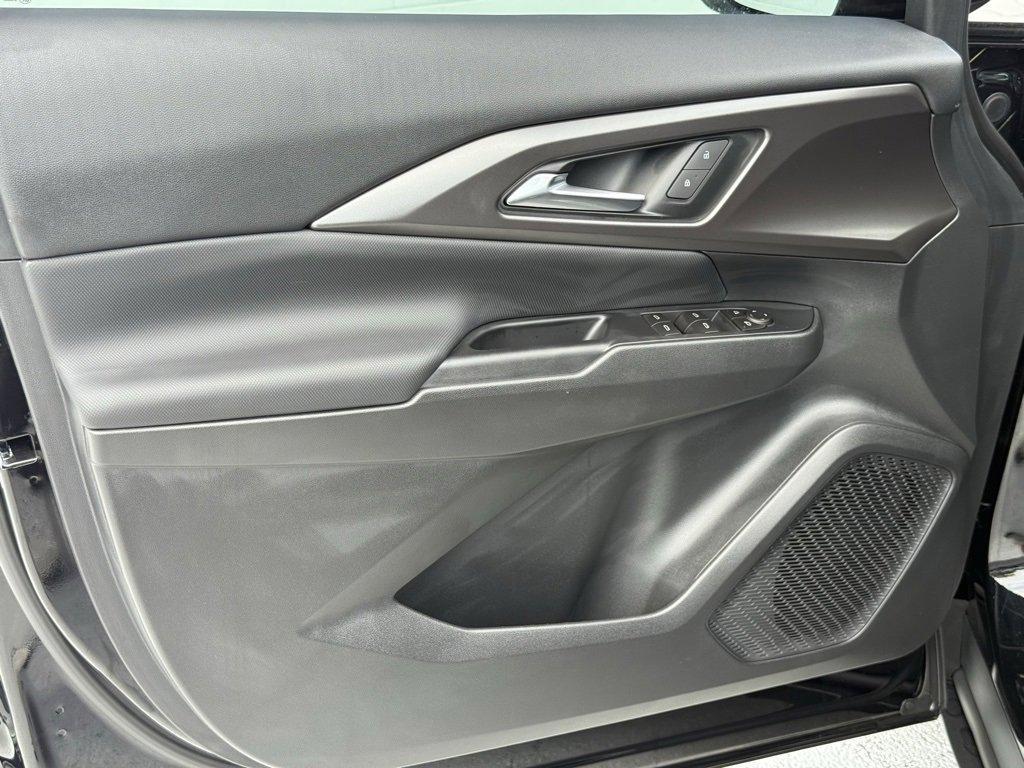 new 2025 Chevrolet Equinox EV car, priced at $25,790