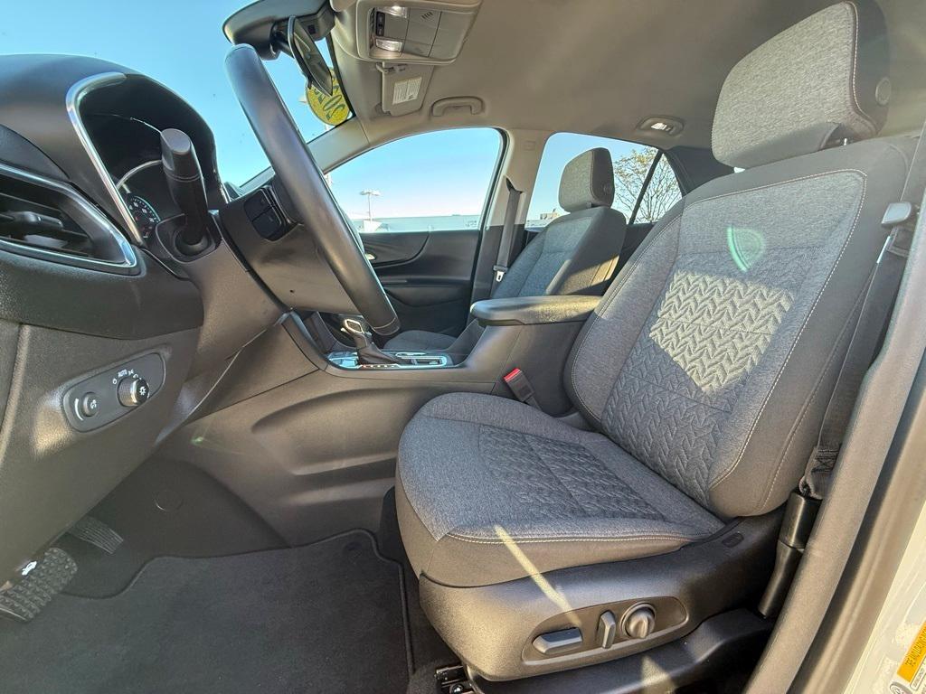 used 2023 Chevrolet Equinox car, priced at $22,869