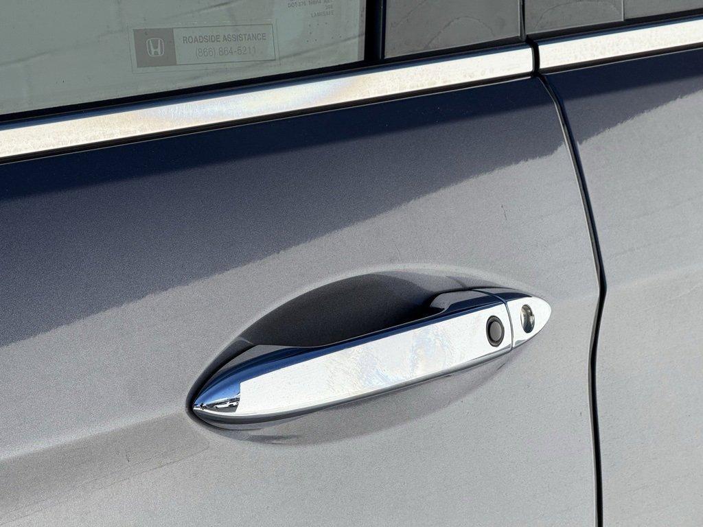 used 2017 Honda Pilot car, priced at $21,587