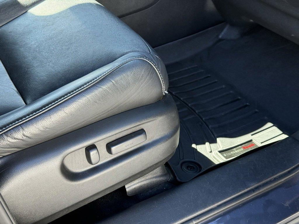 used 2017 Honda Pilot car, priced at $21,587