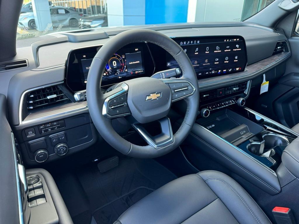 new 2025 Chevrolet Suburban car, priced at $70,155