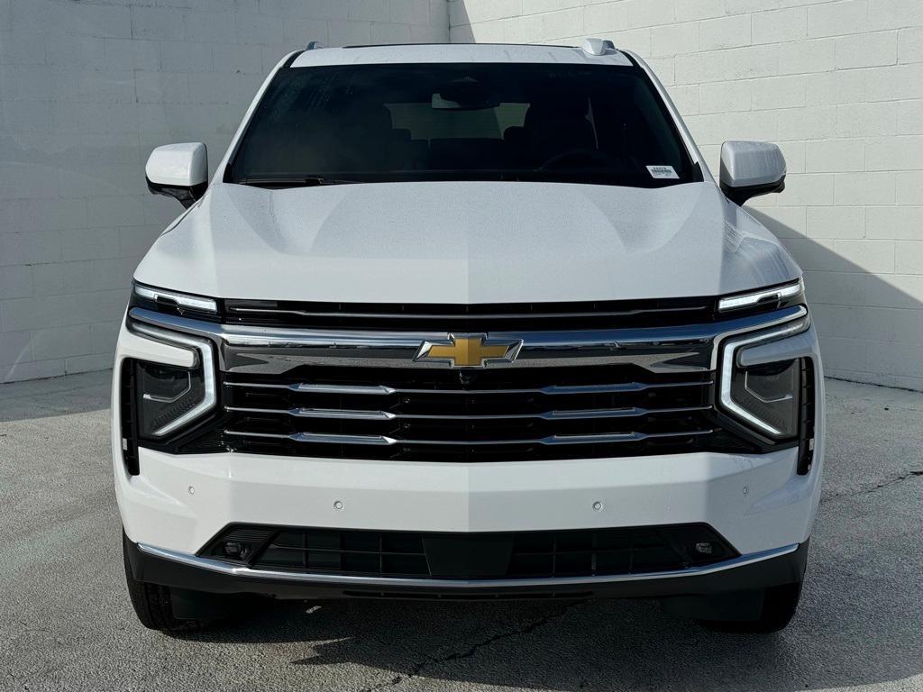 new 2025 Chevrolet Suburban car, priced at $70,155