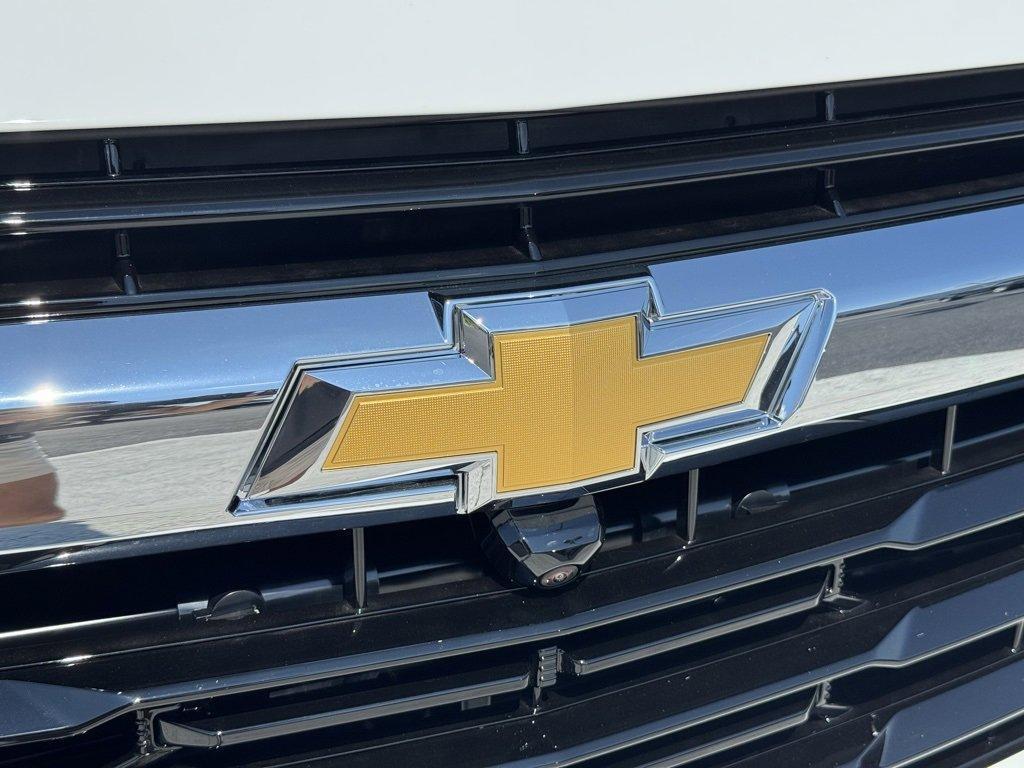 new 2025 Chevrolet Suburban car, priced at $62,690