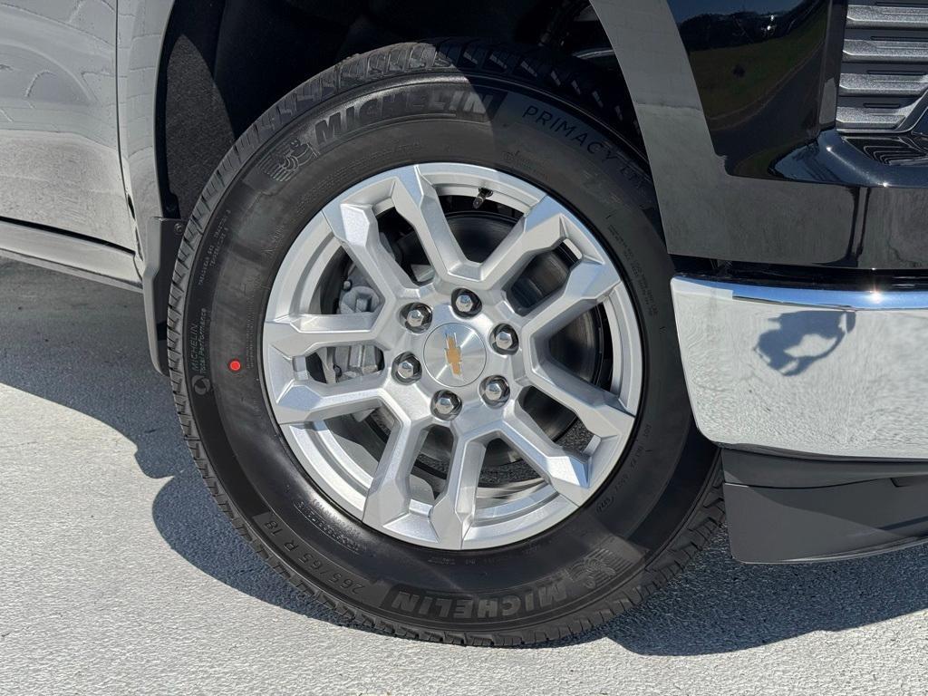 new 2025 Chevrolet Silverado 1500 car, priced at $47,675
