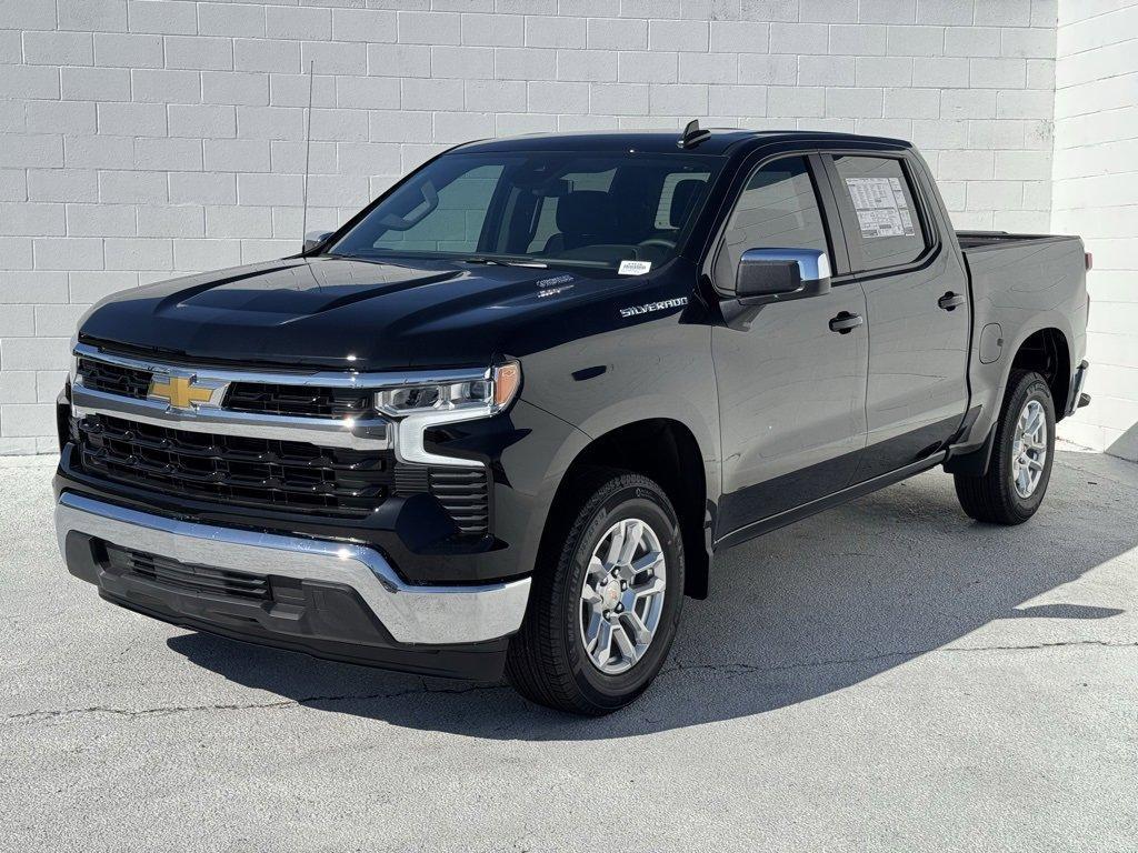 new 2025 Chevrolet Silverado 1500 car, priced at $44,675