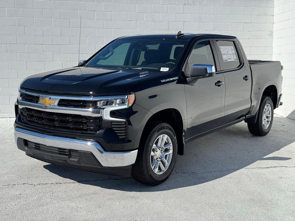 new 2025 Chevrolet Silverado 1500 car, priced at $47,675