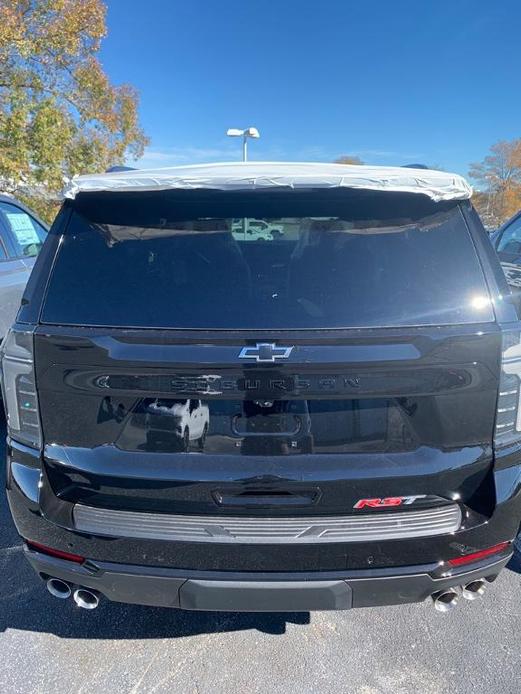 new 2025 Chevrolet Suburban car, priced at $76,050