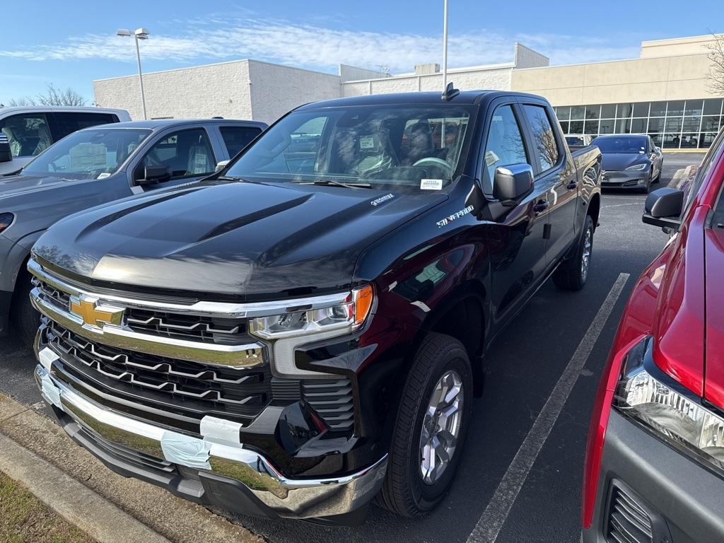 new 2025 Chevrolet Silverado 1500 car, priced at $47,675