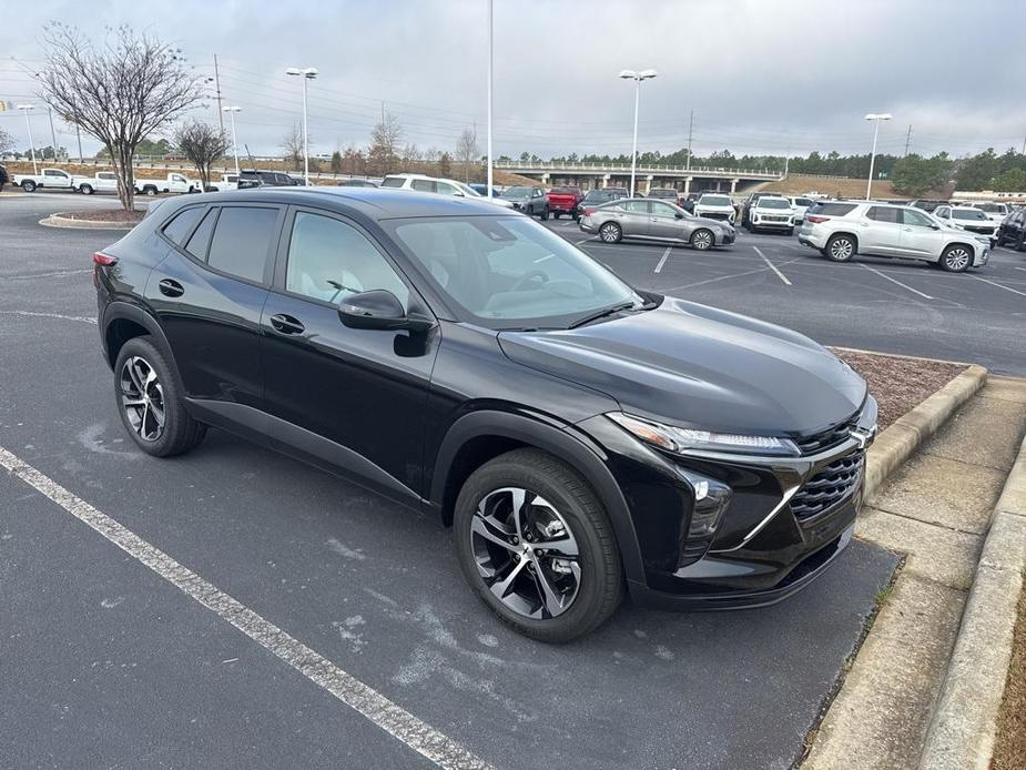 new 2025 Chevrolet Trax car, priced at $23,830