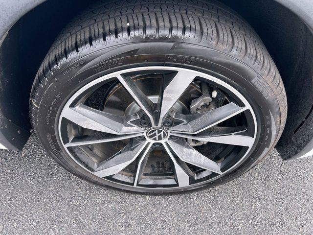 used 2024 Volkswagen Tiguan car, priced at $34,988