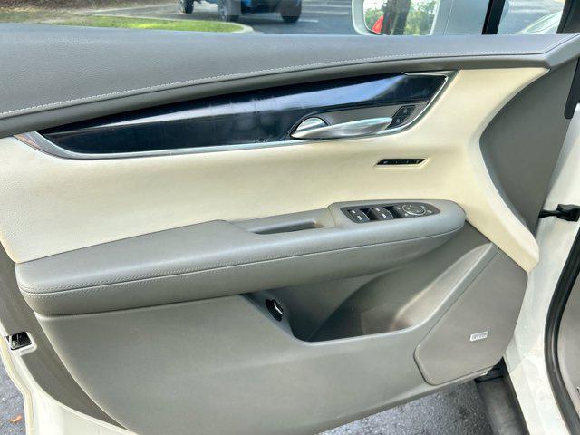used 2020 Cadillac XT5 car, priced at $34,988