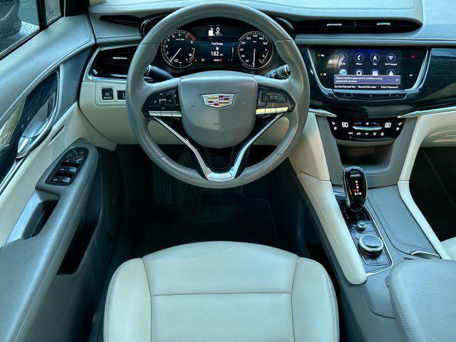 used 2020 Cadillac XT6 car, priced at $32,000