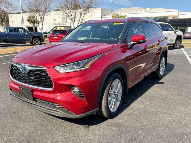 used 2023 Toyota Highlander Hybrid car, priced at $47,500