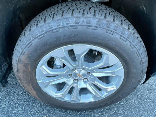 used 2025 Chevrolet Silverado 1500 car, priced at $59,988