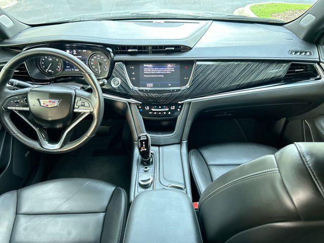used 2023 Cadillac XT6 car, priced at $44,988