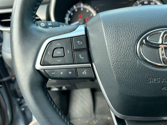 used 2023 Toyota Highlander car, priced at $44,988