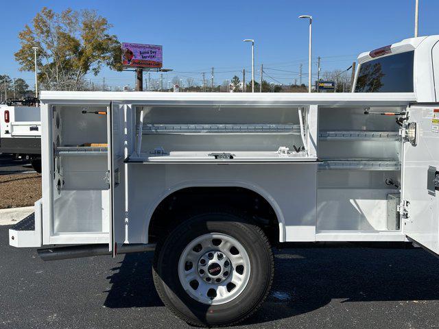 new 2024 GMC Sierra 3500 car, priced at $51,878