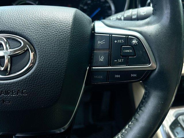 used 2021 Toyota Highlander Hybrid car, priced at $44,743