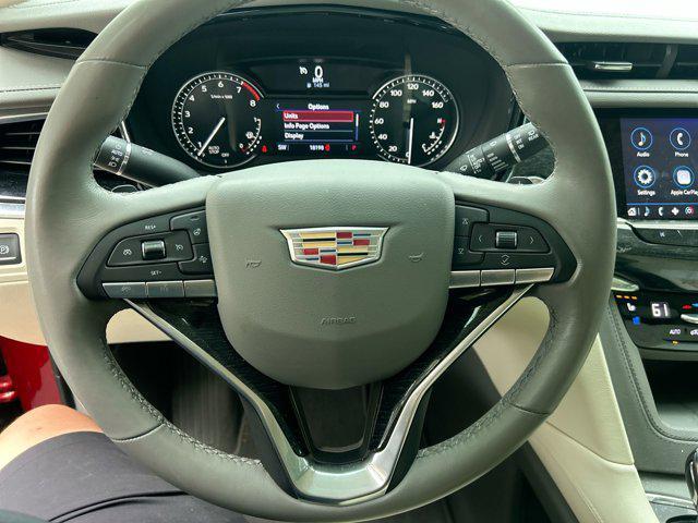 used 2021 Cadillac XT6 car, priced at $39,988