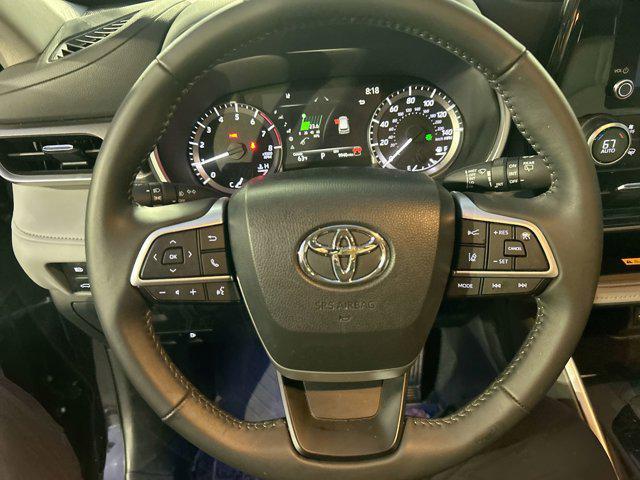 used 2024 Toyota Highlander car, priced at $47,500